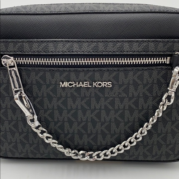 MICHAEL KORS LARGE EW ZP CHAIN XBODY BLACK SIGNATR - Picture 12 of 16